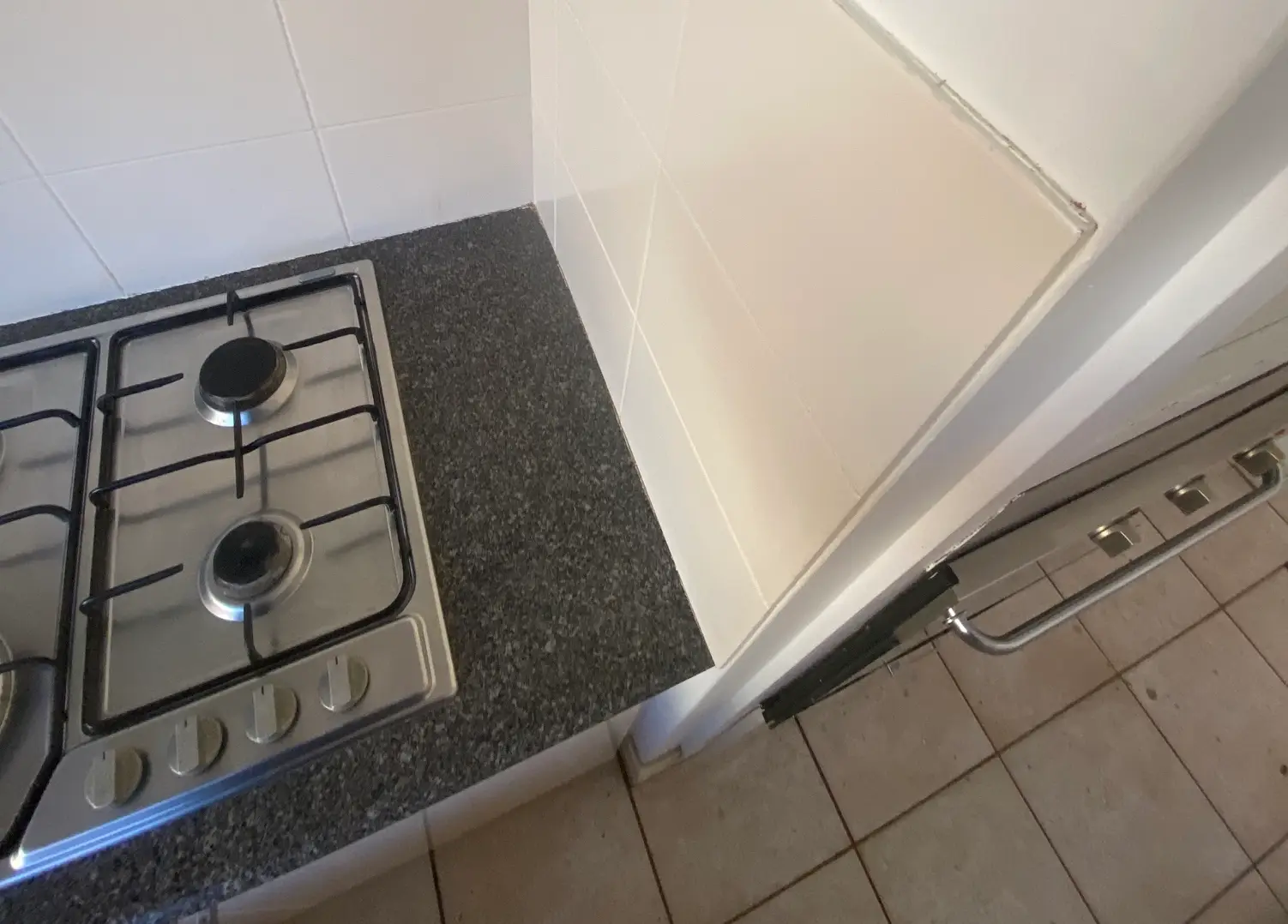 clean stove after end of lease cleaning in perth